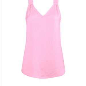 Rotation Tank easy fit with V-neckline in front and back